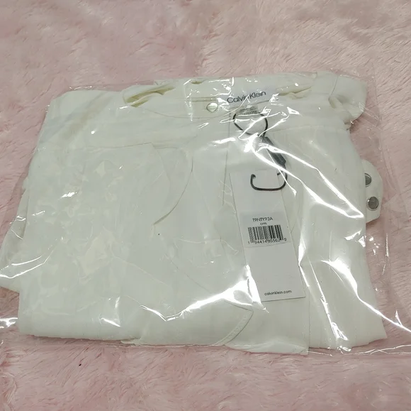 ⚡Calvin Klein Petite Ruffle Front Tuxedo Button-Up Shirt Size PM and PS - Picture 4 of 4